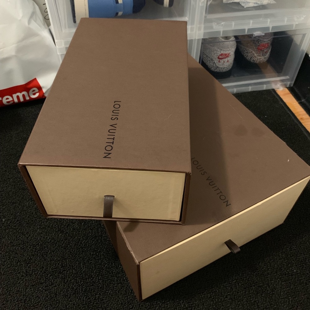 Louis Vuitton box